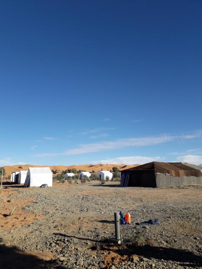 梅尔祖卡 Bivouac Erg Znaigui酒店 外观 照片